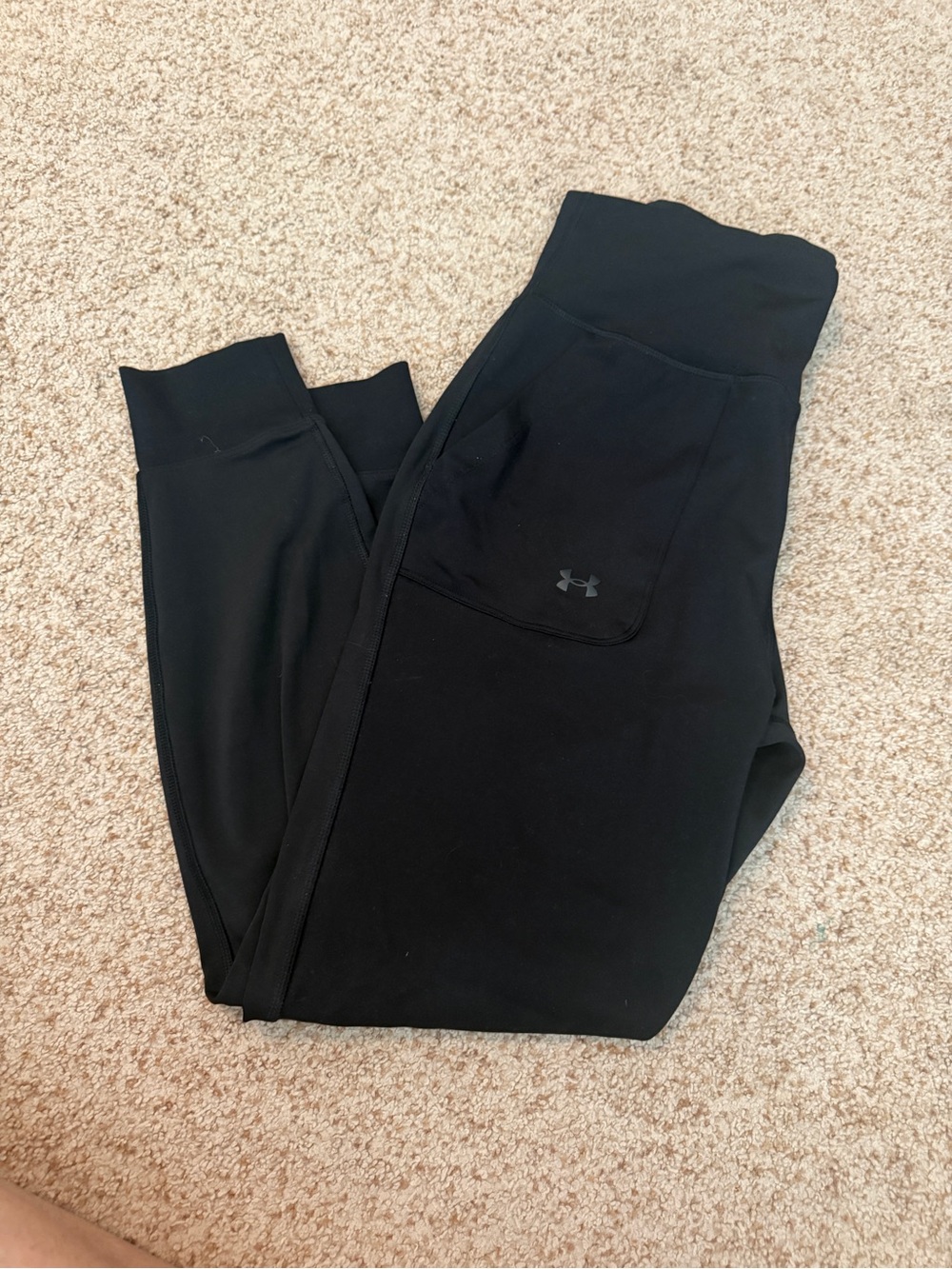 Women’s Under Armour motion joggers - Medium